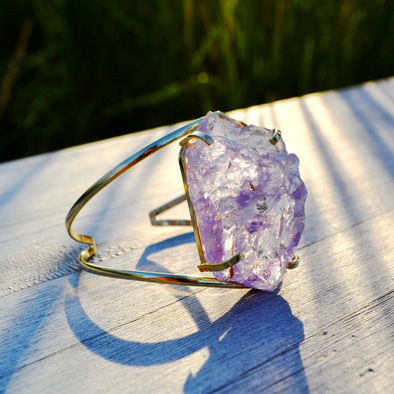 Bangle Bracelet raw Amethyst  Natural Balancer  Quartz. Brings calmness & clarity where there is anxiety & confusion. Provides a connection to the divine. Helps heighten creativity, spirituality, grounding, courage & self esteem Crown Chakra