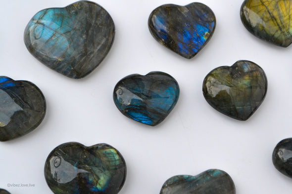 labradorite very flashy blue and yellow colours