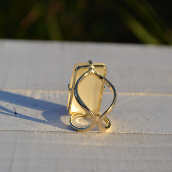 Mother of Pearl arc ring, Nacre, gem ring, Mother of Pearl Jewelry features modern, sleek pieces, suitable for everyday wear, as well as for special occasions.