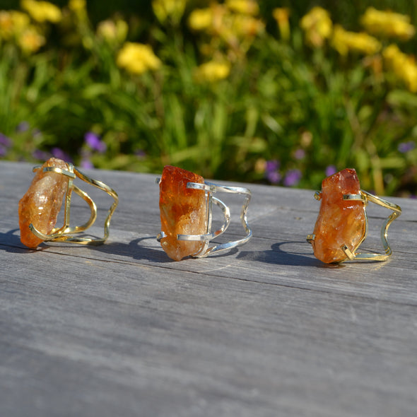 raw citrine gemstone rings for women, handmade with love in Brazil and adjustable to every ring size.