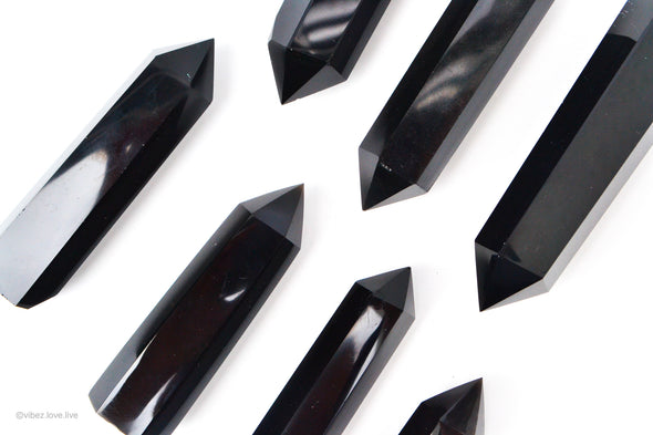 Black Obsidian towers